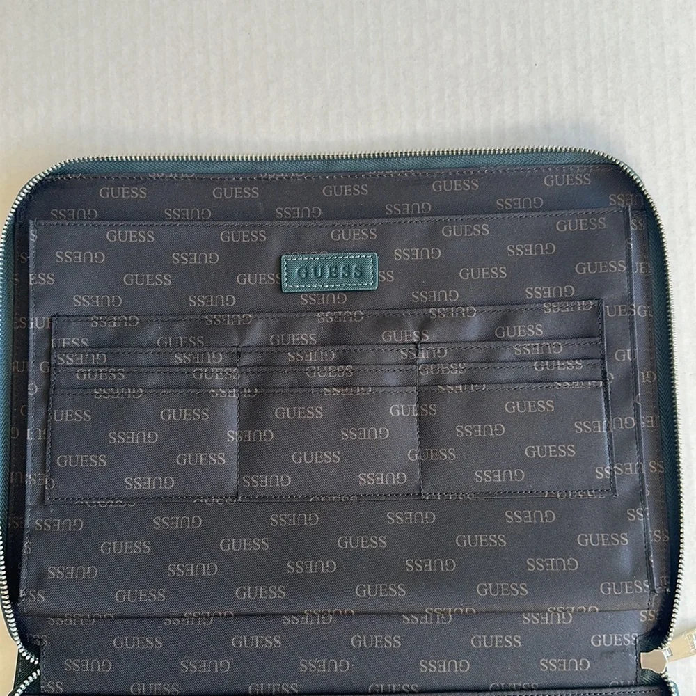 New GUESS Men’s Laptop Document Bag